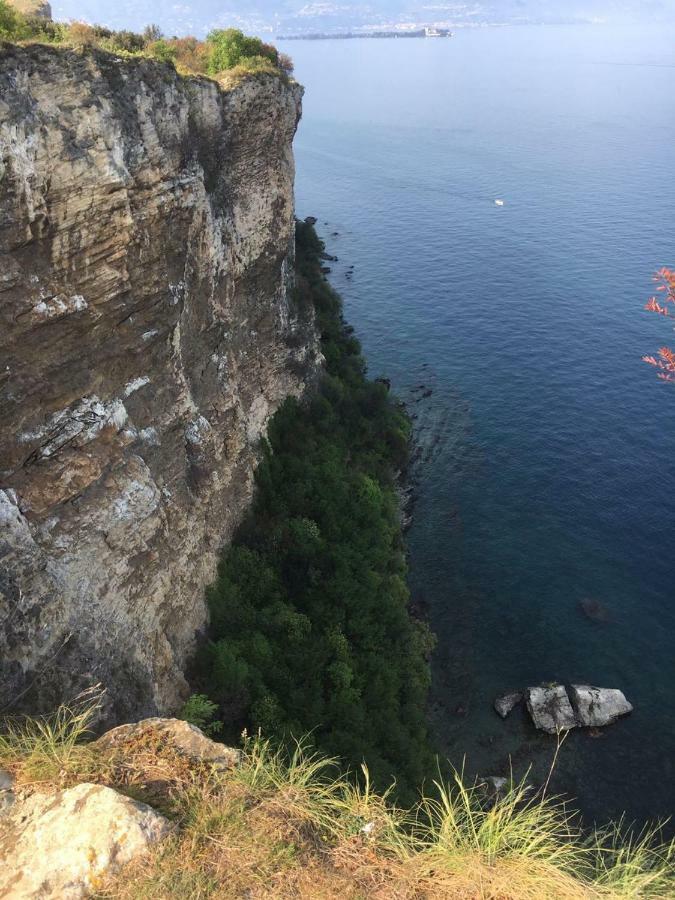 Agriturismo Holle Manerba del Garda Eksteriør bilde